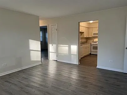 2 bed, 900 sqft, $1,650 — Photo 2