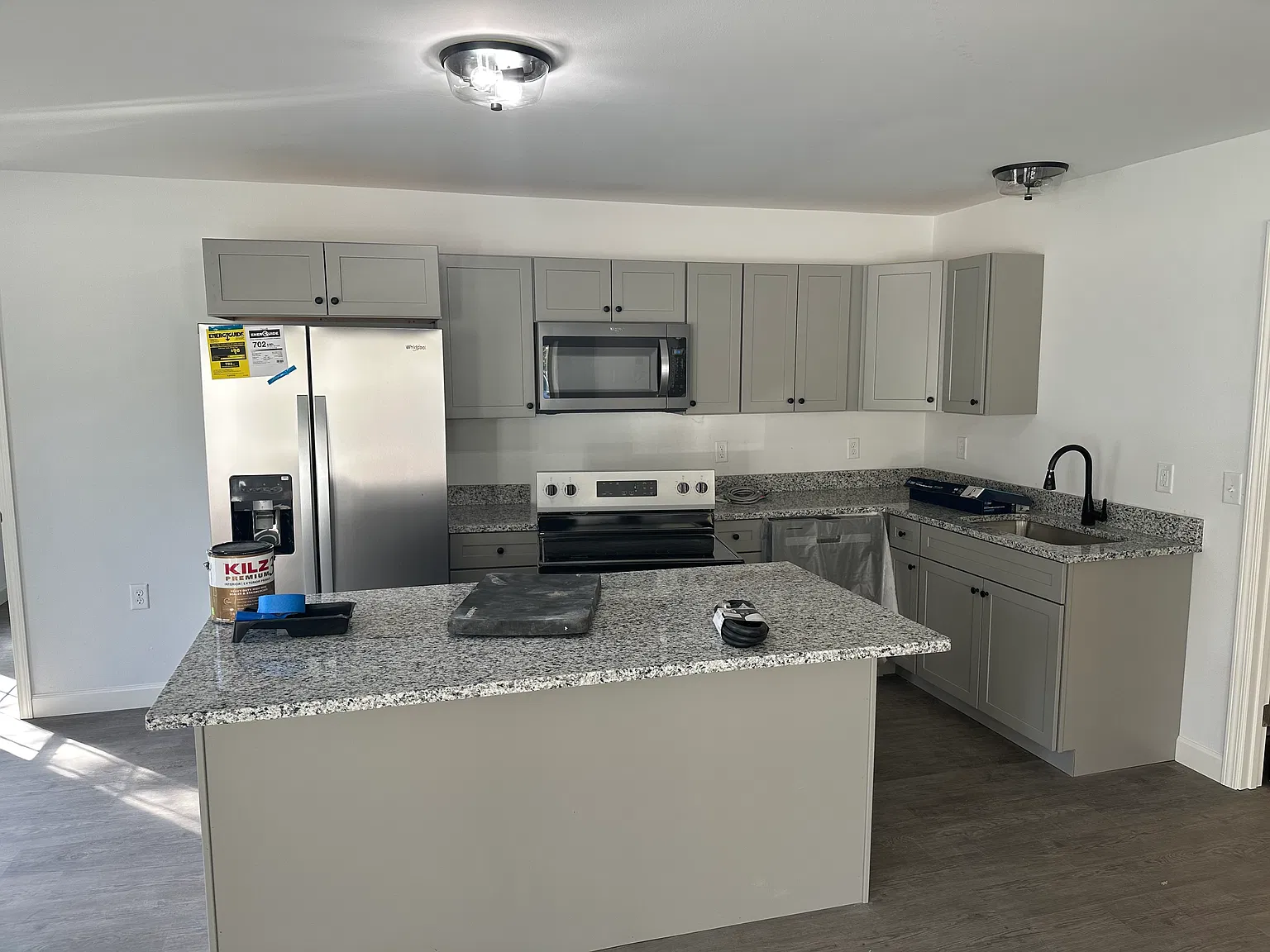 222 Whippoorwill Dr — Photo 1