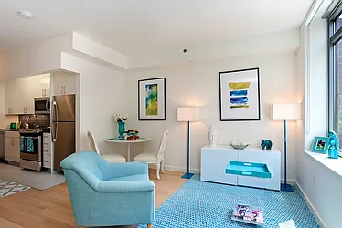 Rented by Red Apple Group