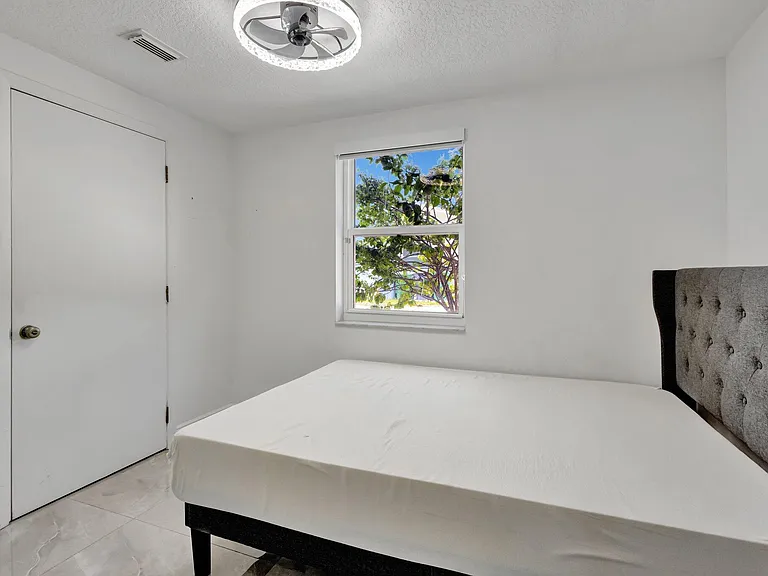 217 Marina Dr — Photo 14