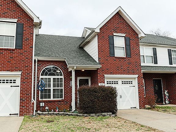 3rd image of 3007 Denny Brooke Ln