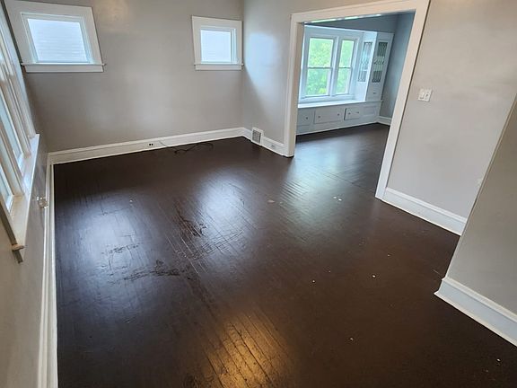 2nd image of 2200 W 104th St