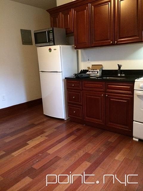 1st image of 214 E 82nd St APT 31