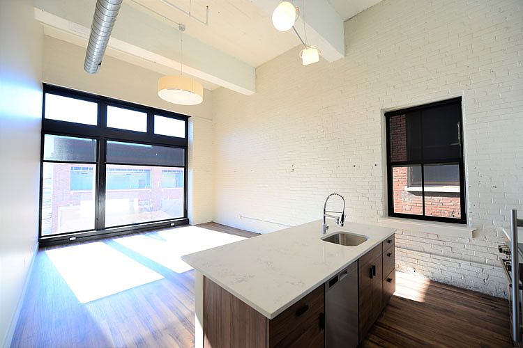 Kitchen & Living Space