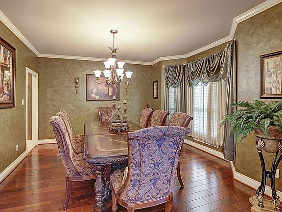 5th image of 11303 Stonecreek Bend Ln