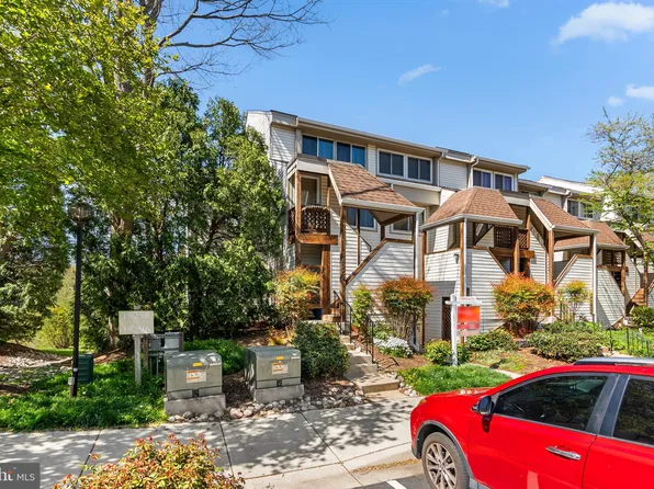 18260 Windsor Hill Dr #401A, Olney, MD 20832