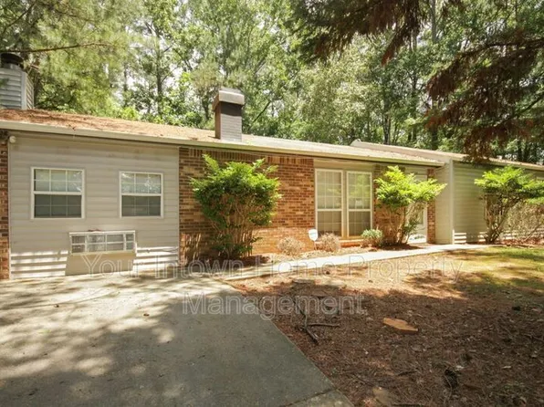 4454 Blackbirch Ln, Decatur, GA 30034
