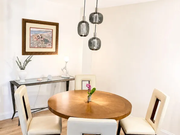 1000 Spanish River Road #2J, Boca Raton, FL 33432