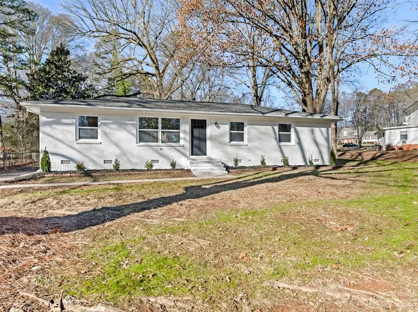 6417 War Eagle Ln, Charlotte, NC 28214