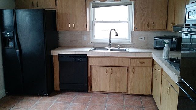 2nd image of 7348 W Crain St APT 2