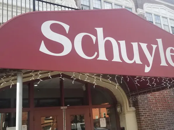 54 Trinity Pl, Albany, NY