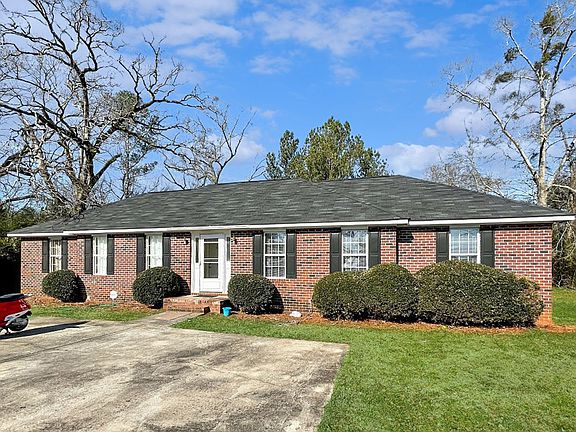 2nd image of 1022 Cherry Hills Ct APT A