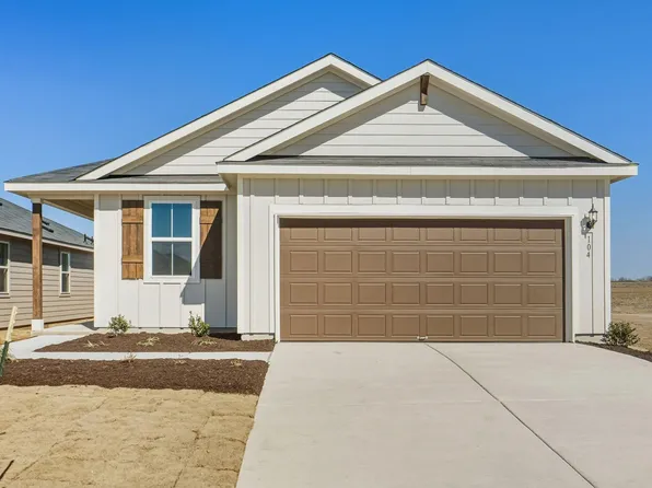 104 Eagle Valley Dr, Elgin, TX 78621