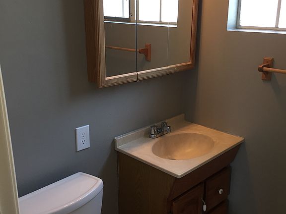 Bath with window