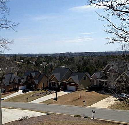 3rd image of 125 Puckett Creek Dr