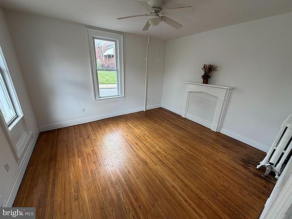 5th image of 61 W Main St