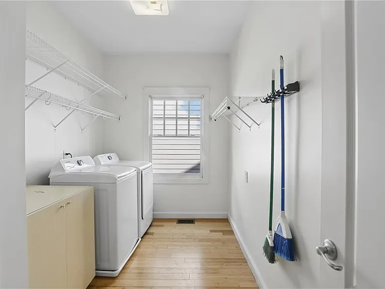 292 Fortune St NE #A — Photo 15