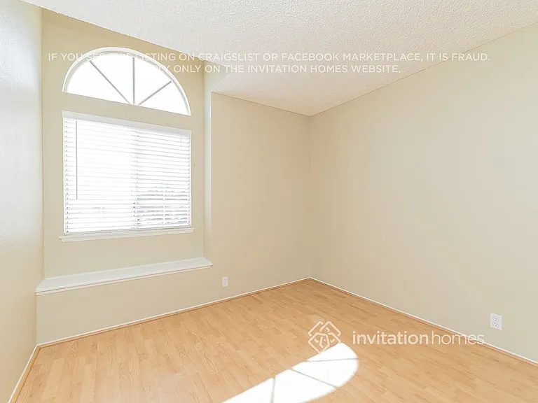 10638 Countryside Dr — Photo 10