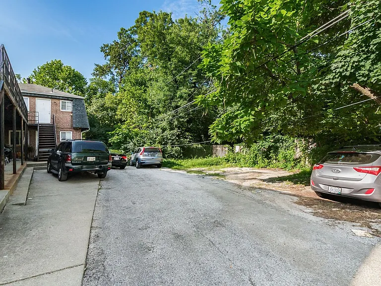 2103 Iuka Ravine — Photo 14