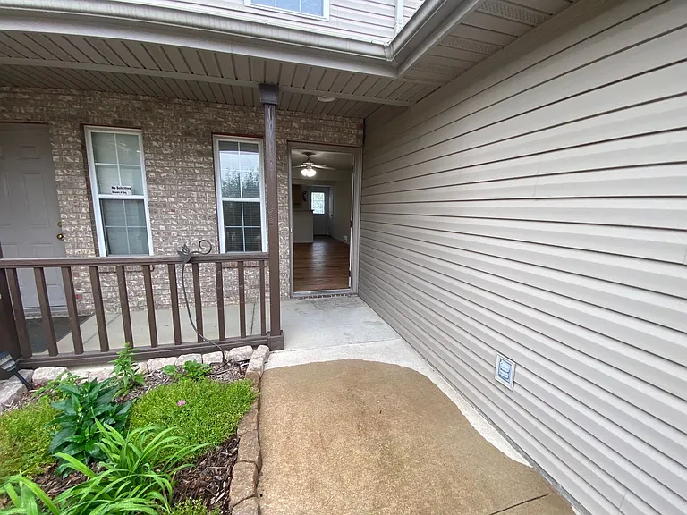 4108 Arctic Fox Dr — Photo 2