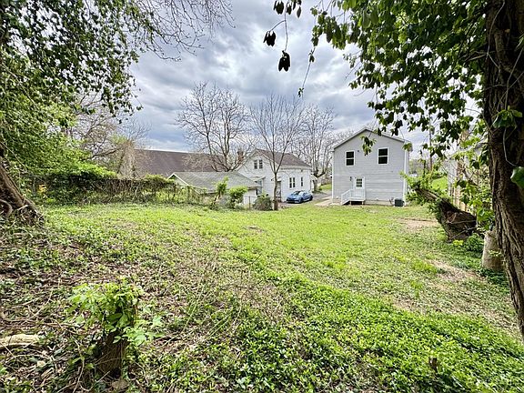4th image of 5426 Whetsel Ave