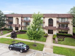7442 W 153rd St UNIT 2B, Orland Park, IL