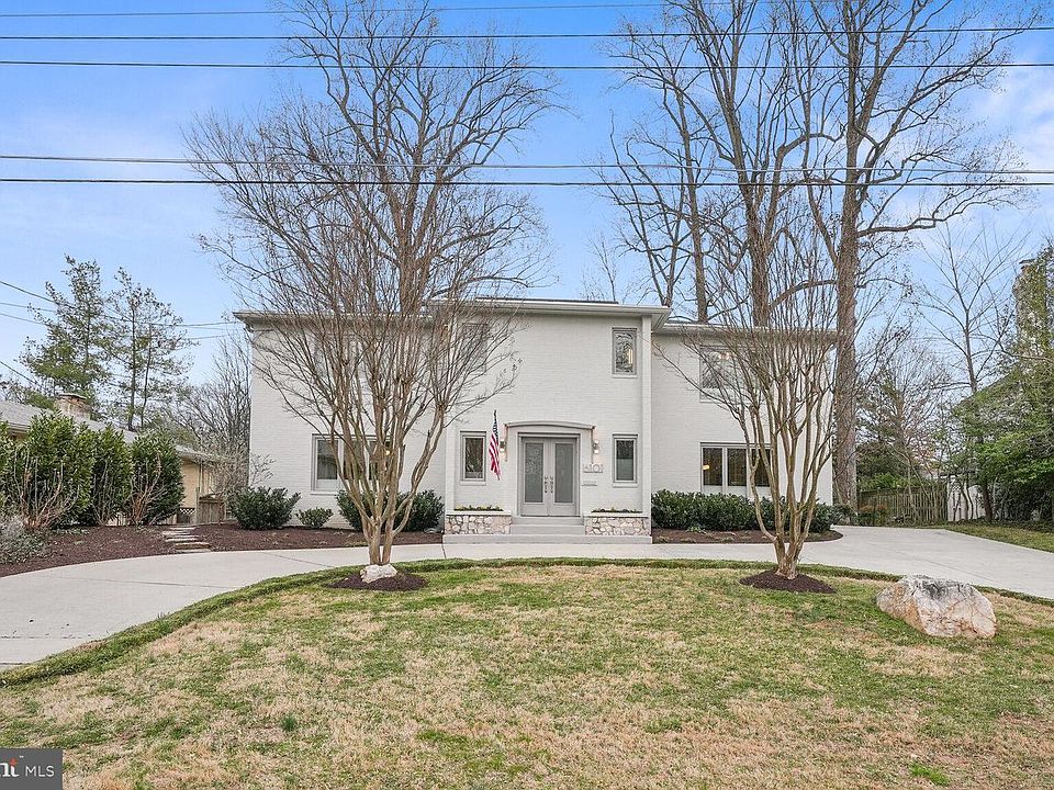 1st image of 6101 Shady Oak Ln