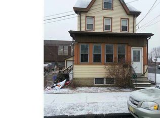512 Cumberland St, Gloucester City, NJ 08030