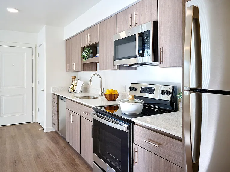 Grand Fir Apartments — Photo 9