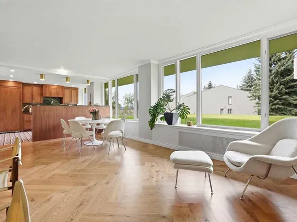 3339 E Rideau Pl SW #203/204, Calgary, AB T2S 1Z5