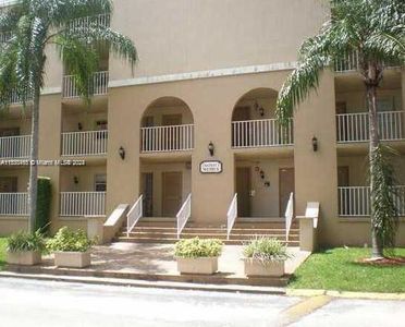 7980 N French Dr #3-404, Pembroke Pines, FL, 33024