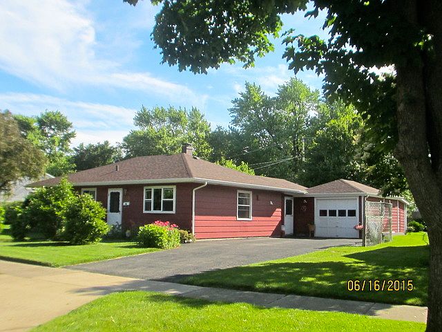1st image of 300 N Evanslawn Ave