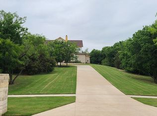 2848 Emerald Sound Dr, Cedar Hill, TX 75104