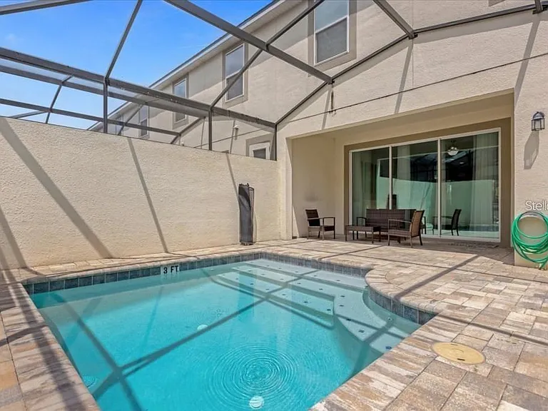 1540 Carey Palm Cir #1 — Photo 4