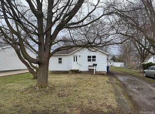 310 S Brady St, Corunna, MI