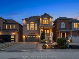 9 Oland Dr, Vaughan, ON L4H 2H3