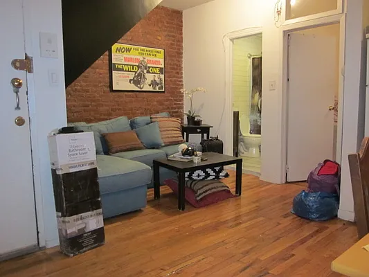 Rented by Empire One Realty | media 5