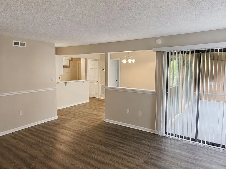 7223 Winery Ln — Photo 6