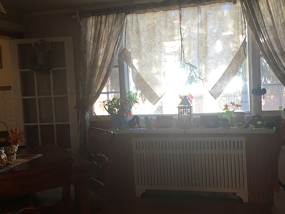 5th image of 19 Continental Ave