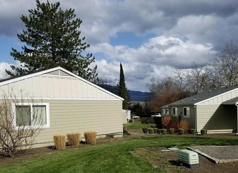 233 Eva Way #233 — Photo 3