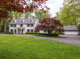 10701 Stanmore Dr, Potomac, MD 20854