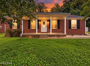 326 Camptown Rd, Bardstown, KY 40004