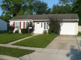 418 Camden Ave, Romeoville, IL 60446