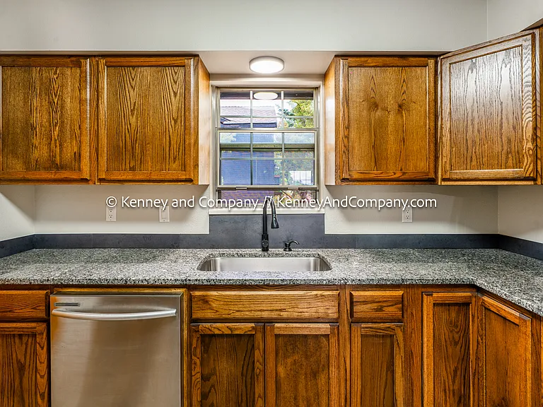 2902 Airport Rd #204 — Photo 7