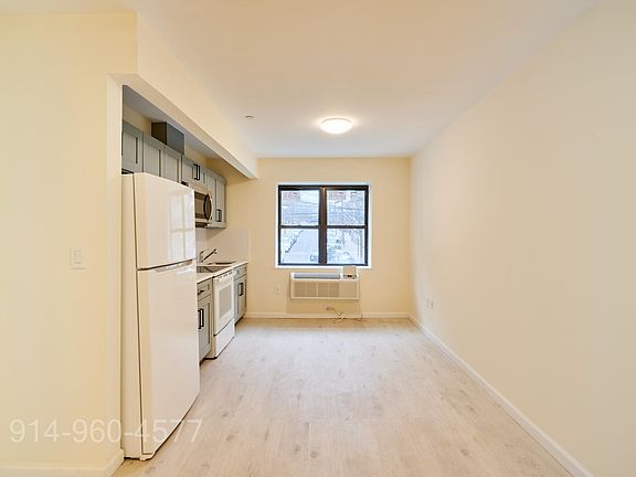 3rd image of 3823 Carpenter Ave APT 4A