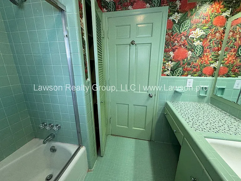3074 Carolina Ave SW — Photo 38