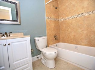 216 1st St, Jupiter, FL 33458