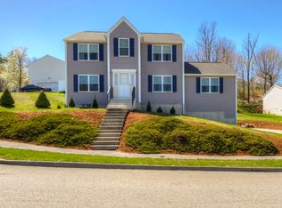 5 Shawnee Rd, Worcester, MA 01606