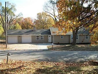 2nd image of 2813 Garland St