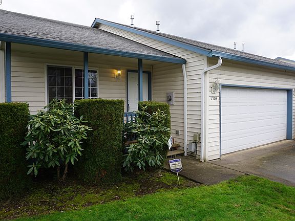 2nd image of 7703 NE 21st St